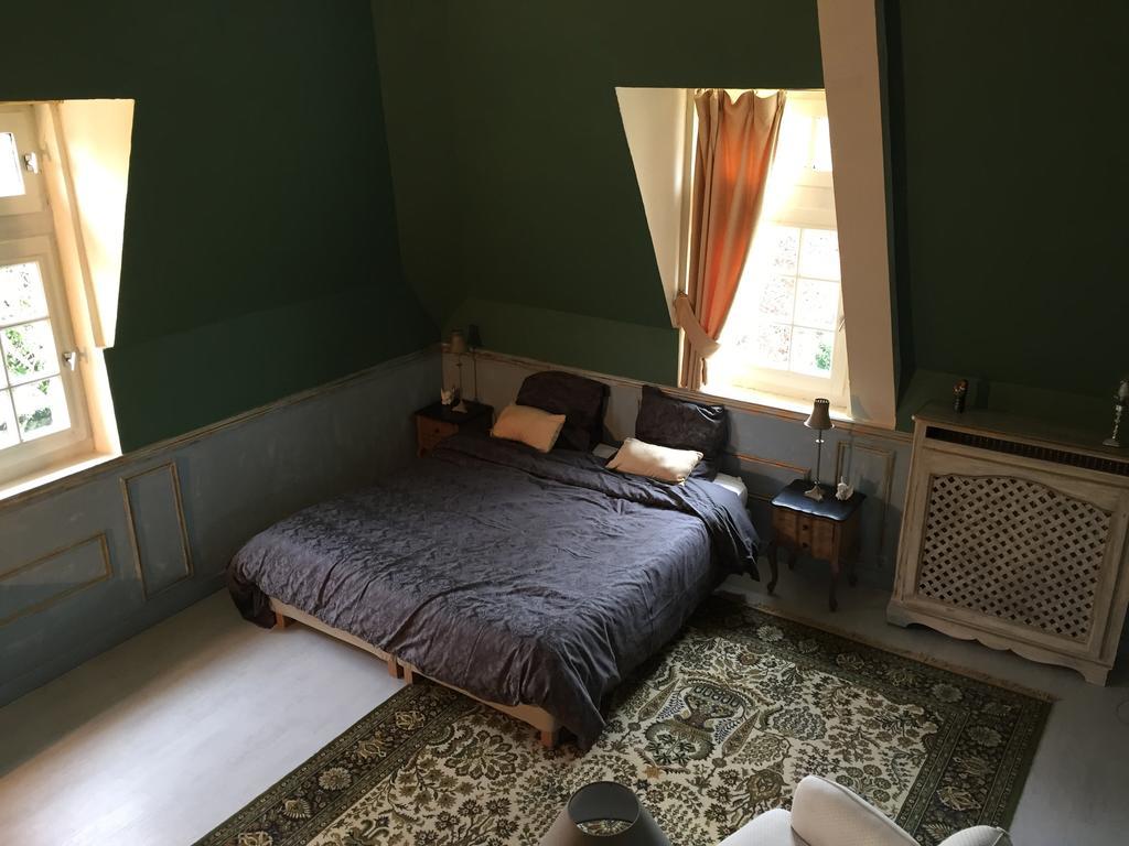 לינה וארוחת בוקר סנליס Le Castel Ecossais מראה חיצוני תמונה